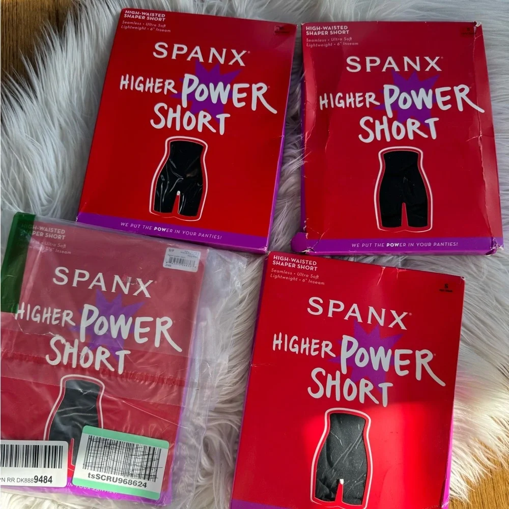 New in box Spanx Seamless Power High-Waisted Mid-Thigh Short in very black